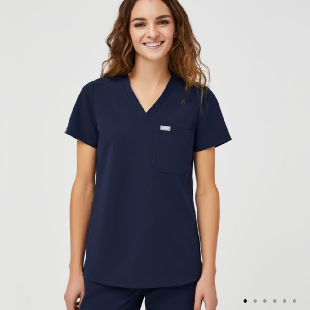 Figs Catarina One-Pocket Scrub Top